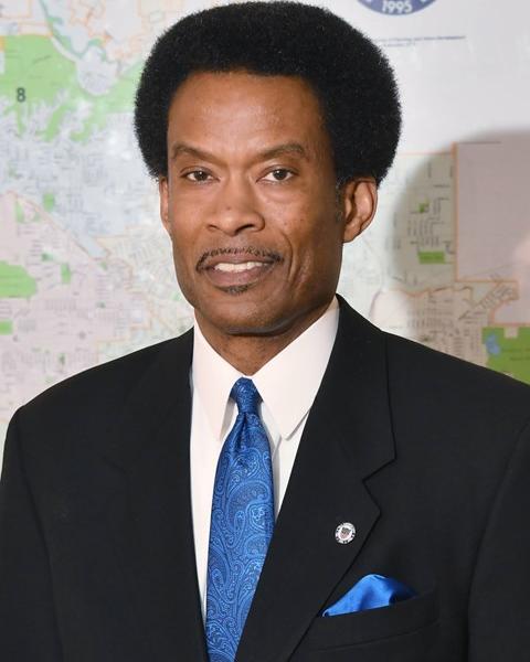 Russel Neal